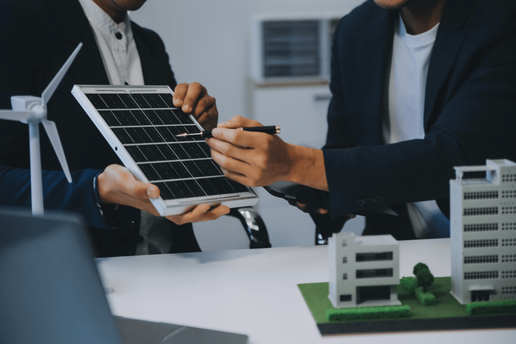 Empresas en México apuestan con fuerza por la energía solar y reclaman modernización del marco&nbsp;regulatorio