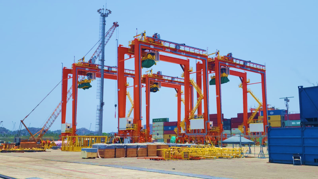 Contecon Manzanillo fortalece su lucha contra el cambio climático con innovación en grúas RTG&nbsp;híbridas
