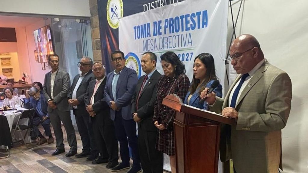 Dirigente nacional de la AIMMGM llama a la unidad del sector minero y toma protesta al Distrito San Luis&nbsp;Potosí