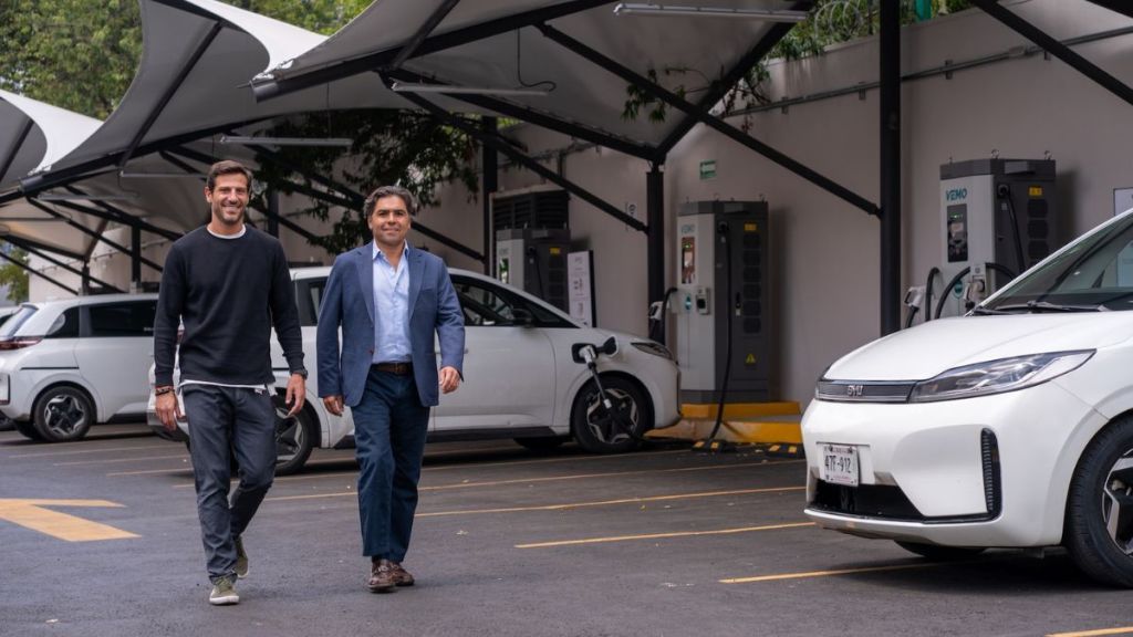 VEMO anuncia compromiso de 250 mdd liderado por Vision Ridge Partners para acelerar la expansión de la movilidad&nbsp;limpia