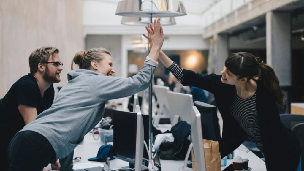 Wayra y BID Lab lanzan la iniciativa Impact Waves en&nbsp;México